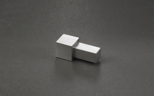 Prodecor Q Eckstück Alu eloxiert silber hochglanz 10 mm
