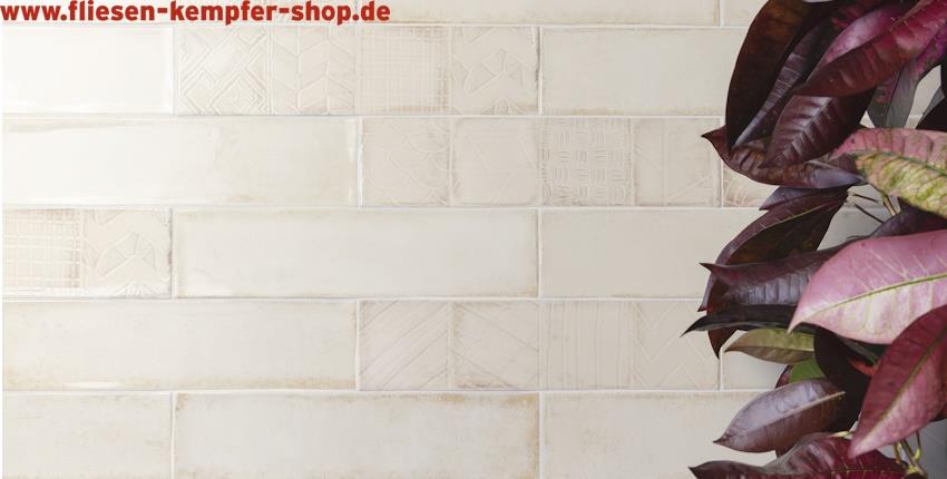 Dekor-Wandfliese Alchimira ivory uni glänzend 7,5x30 cm, Retro / Vintage