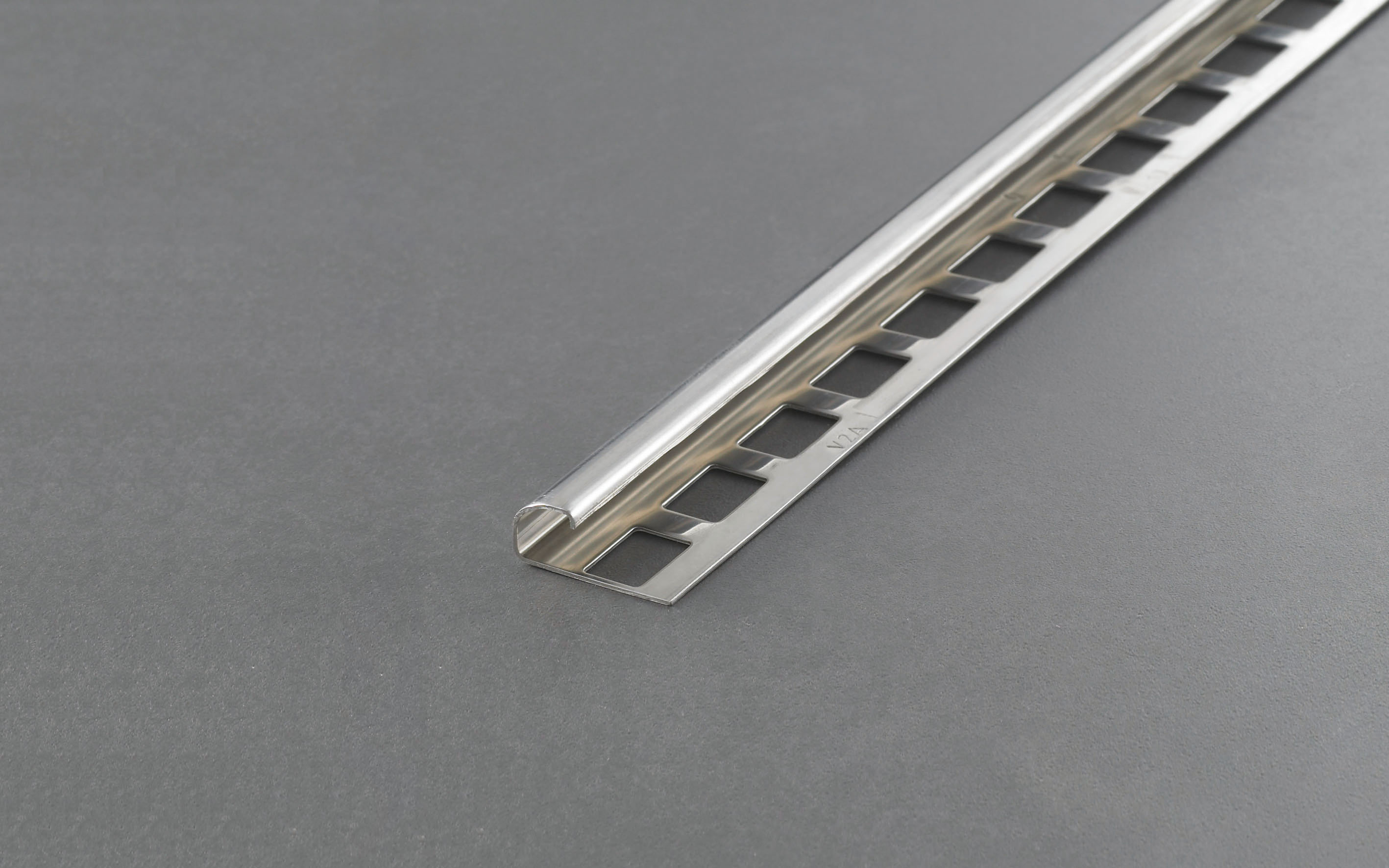 Profil Proround Edelstahl glänzend 11 mm, 2,5 m