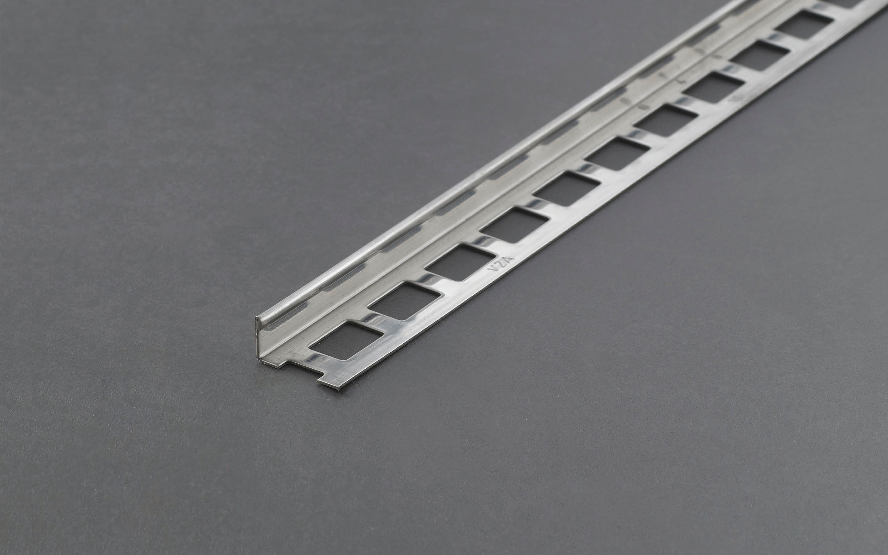 Profil Profloor Winkel Edelstahl glänzend 10 mm, 2,5 m